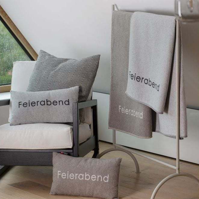 David Fussenegger SYLT Baumwolldecke Feierabend filz - Teeliesel  Default Title